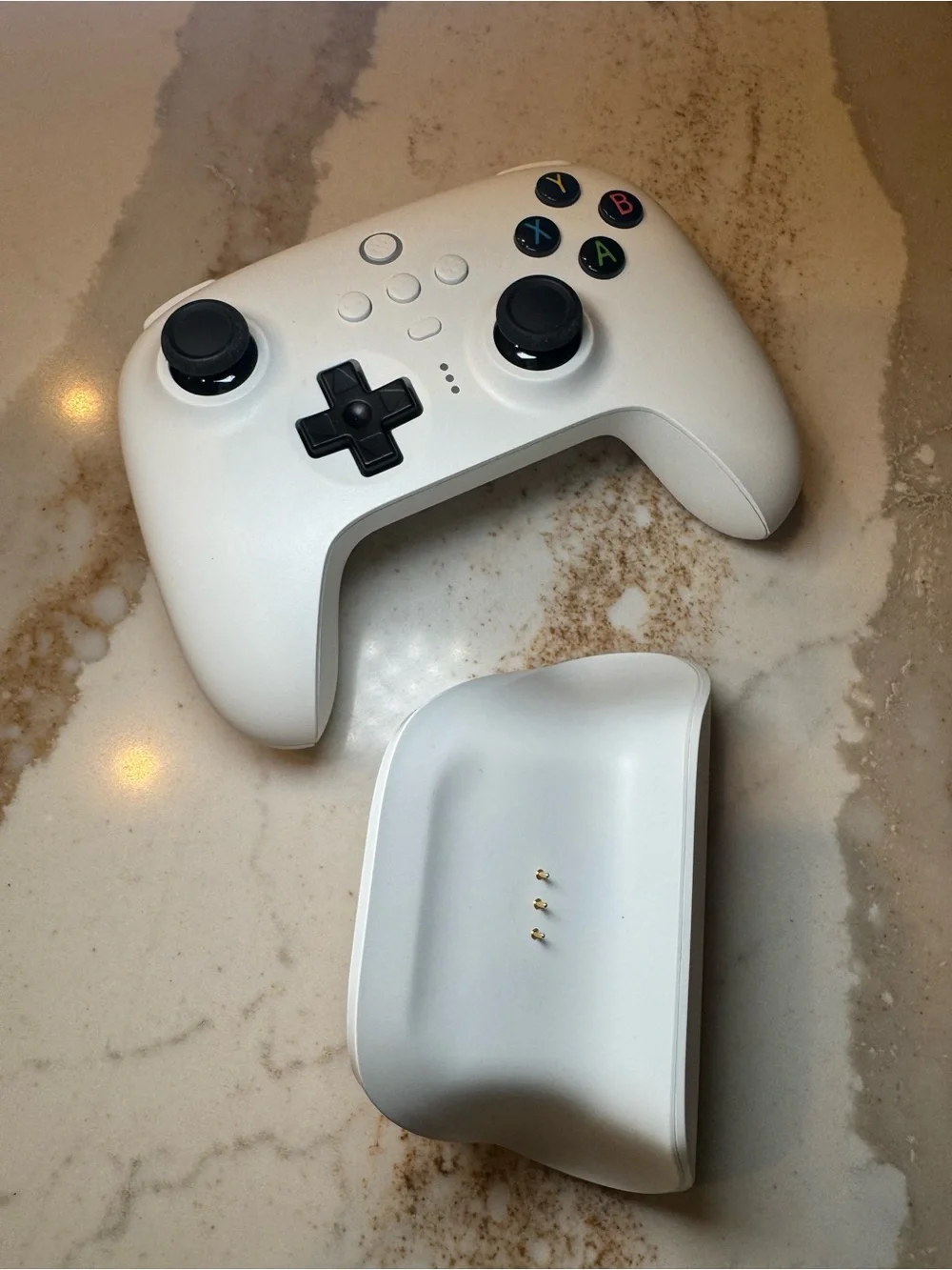 8BitDo Ultimate Controller with Charging Dock - White